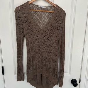 Sheer patterned sweater size M